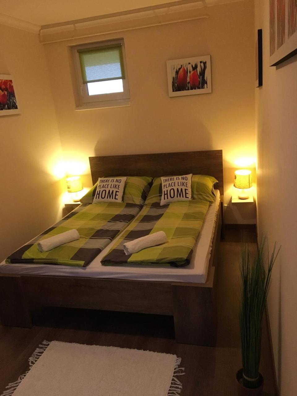 My Home Apartman Hajduszoboszlo Ngoại thất bức ảnh